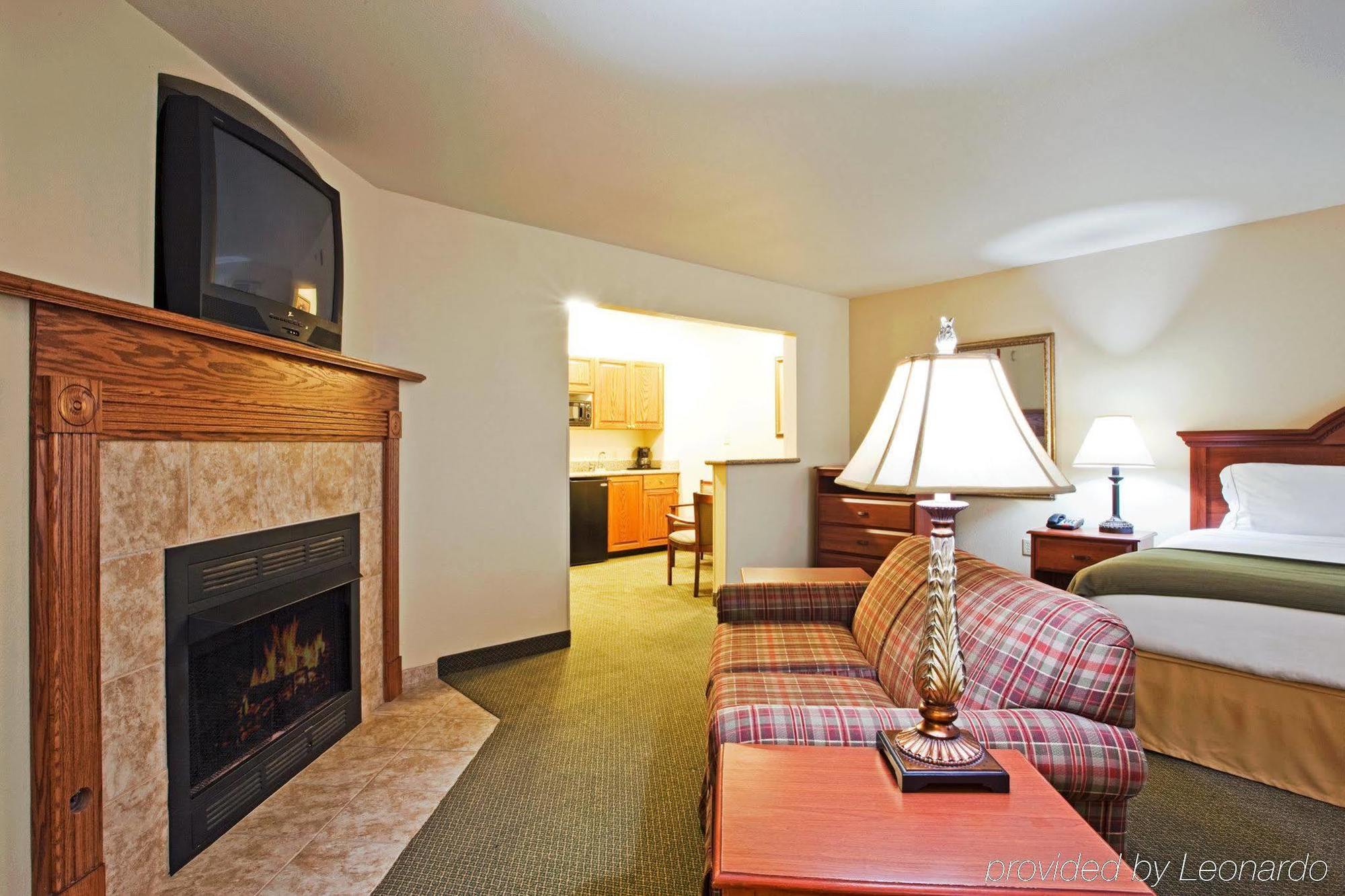 Holiday Inn Express Hotel & Suites Claypool Hill -Richlands Area By Ihg Pounding Mill Rum bild