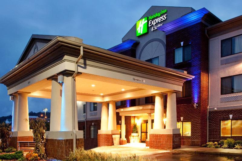 Holiday Inn Express Hotel & Suites Claypool Hill -Richlands Area By Ihg Pounding Mill Exteriör bild